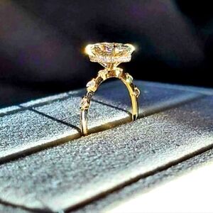 Solid 14k gold 2.5ct F VS1 lab oval diamond ring with side lab diamond